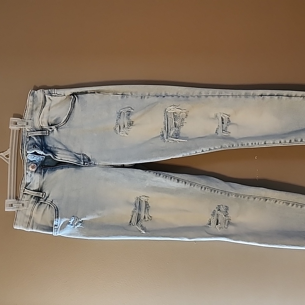Maurices jeans